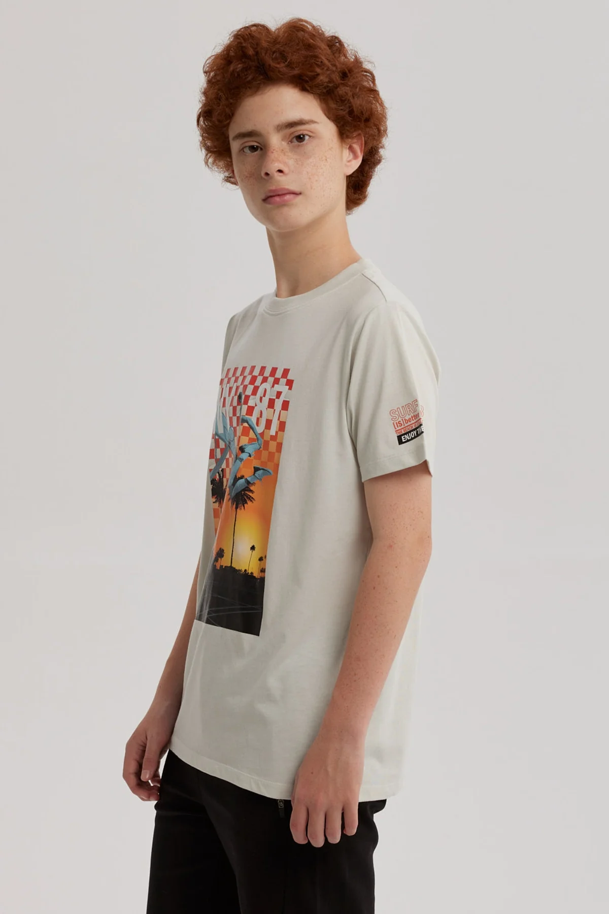 Polera Niño Print Posicional Gris - Image 2