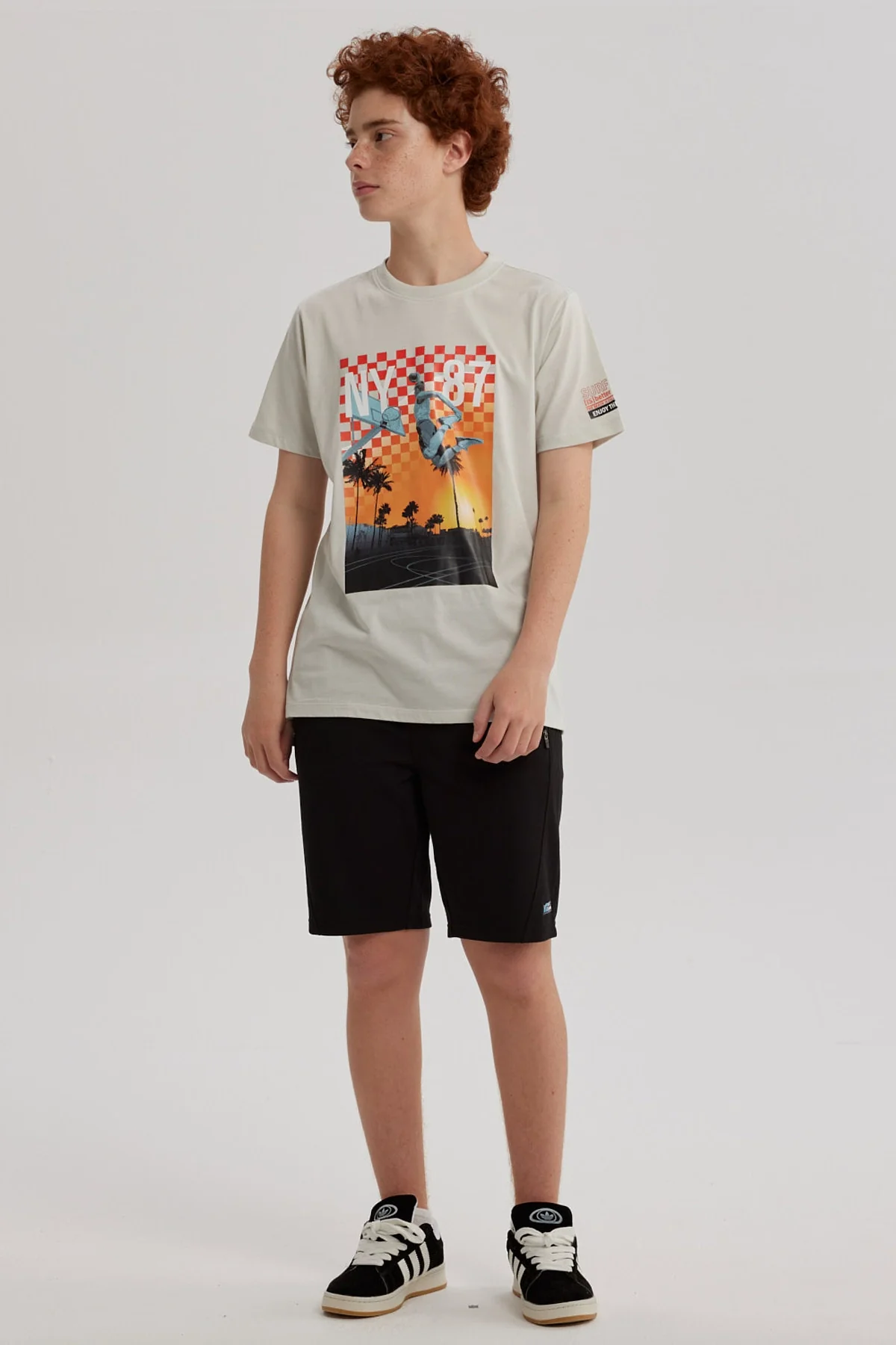 Polera Niño Print Posicional Gris - Image 4
