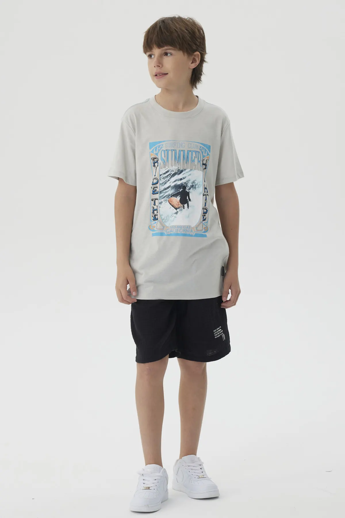 Polera Niño Print Posicional Gris - Image 4