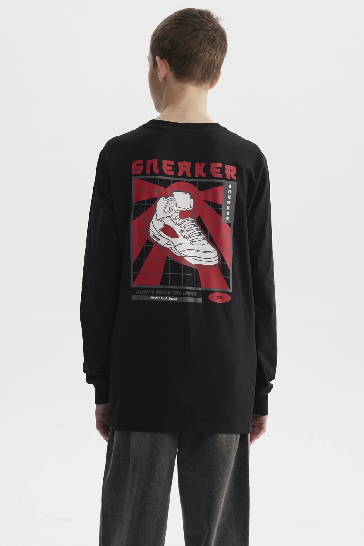 Polera Niño Teen Print Con Puño Negro - Image 3
