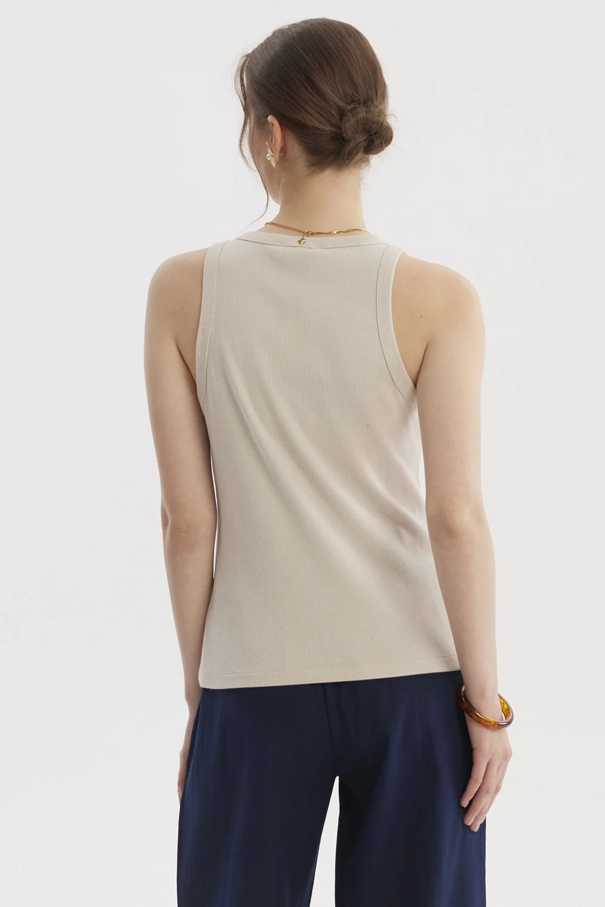 Polera Peto Mujer Básico Liso Rib Arena - Image 3