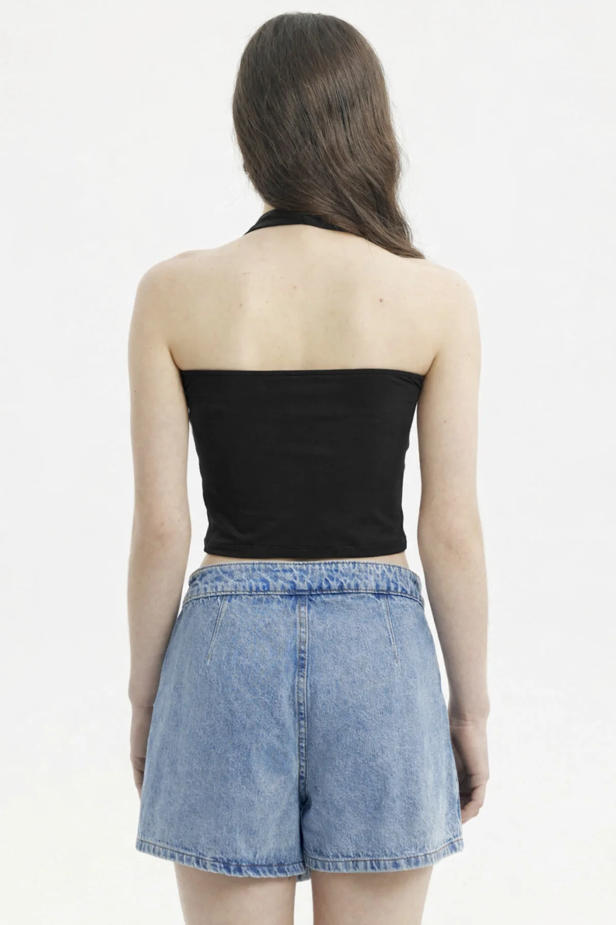 Polera Peto Mujer Halter Liso Crop Negro - Image 2