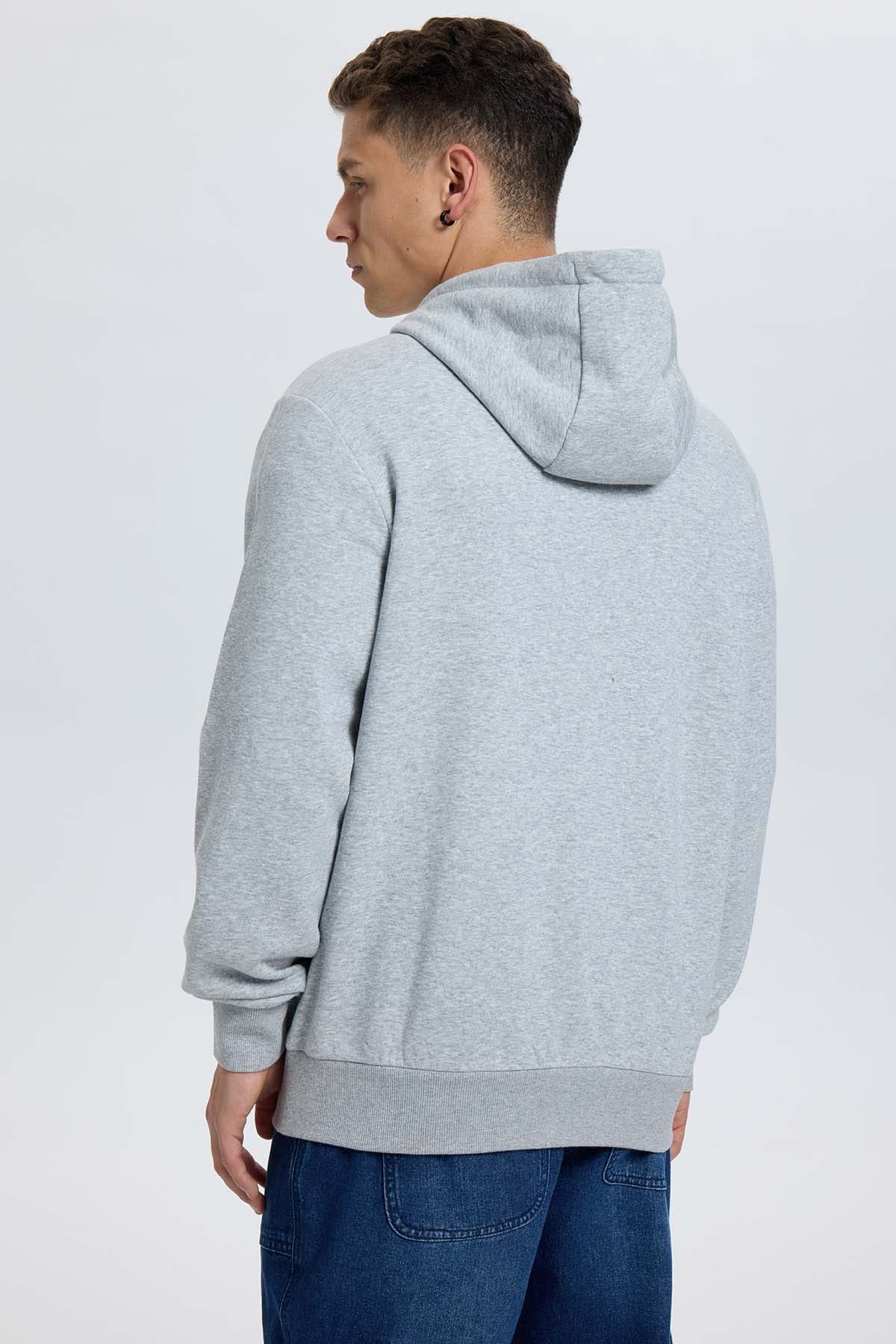 Polerón Hombre Hoodie Gris Melange - Image 3