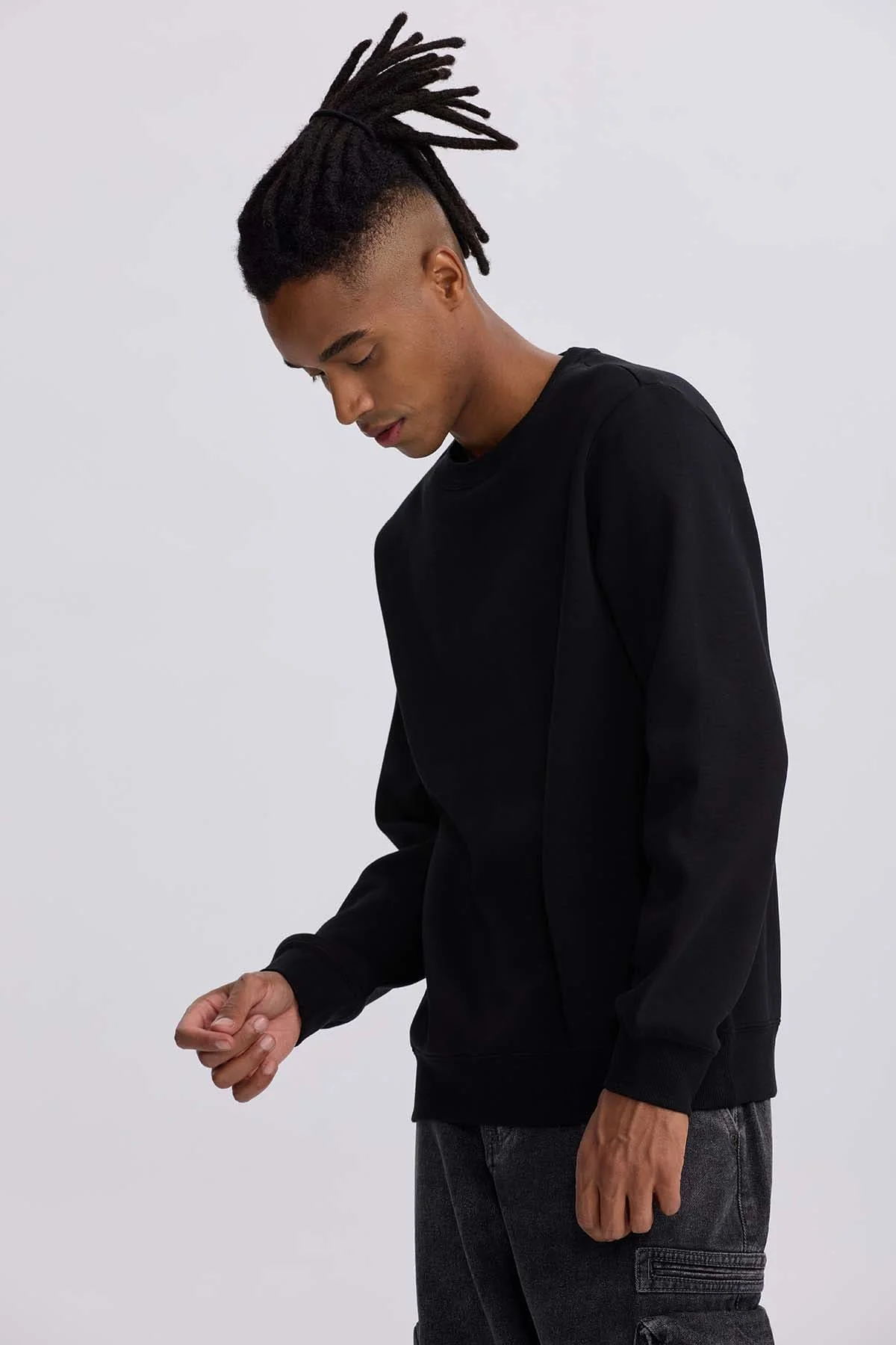 Polerón Hombre Liso Negro - Image 2