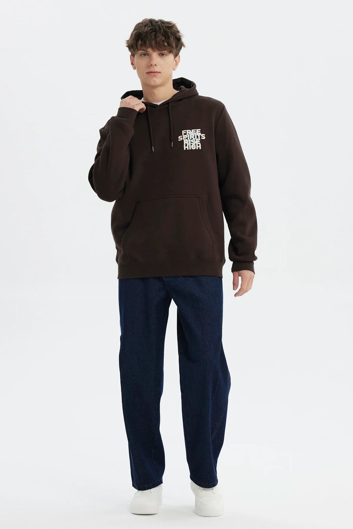 Polerón Hombre Slim Con Gorro Chocolate - Image 3