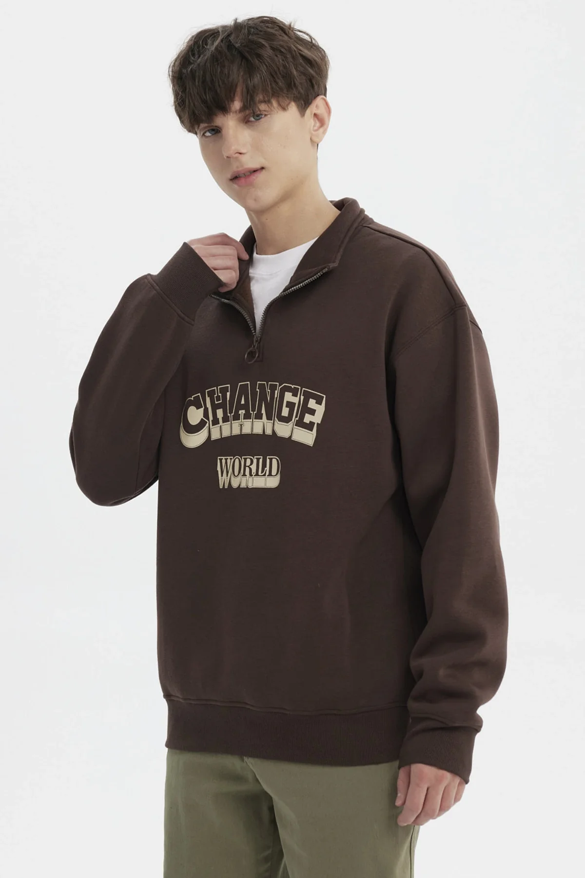 Polerón Hombre Slim Half Zipper Chocolate - Image 2