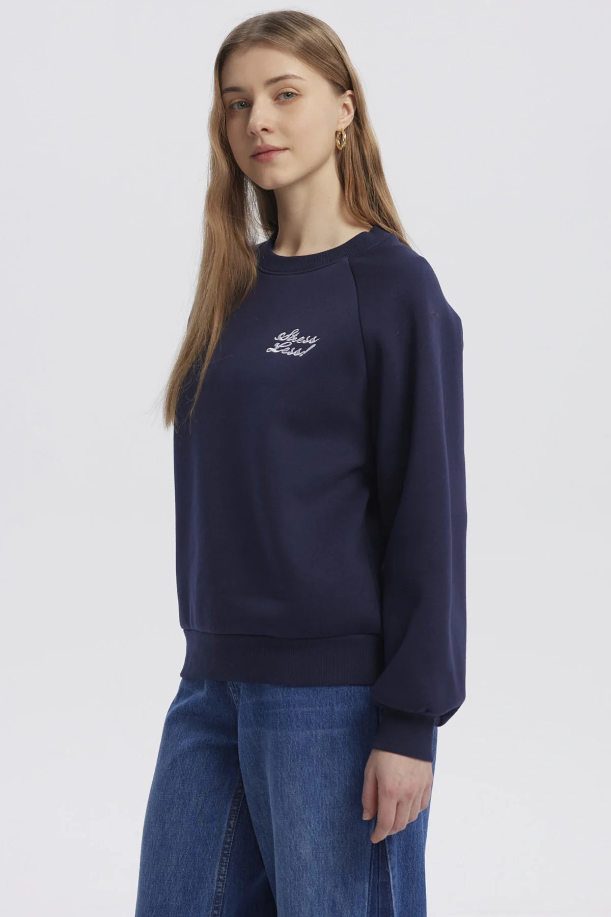 Polerón Mujer Oversize Print Azul Oscuro - Image 2