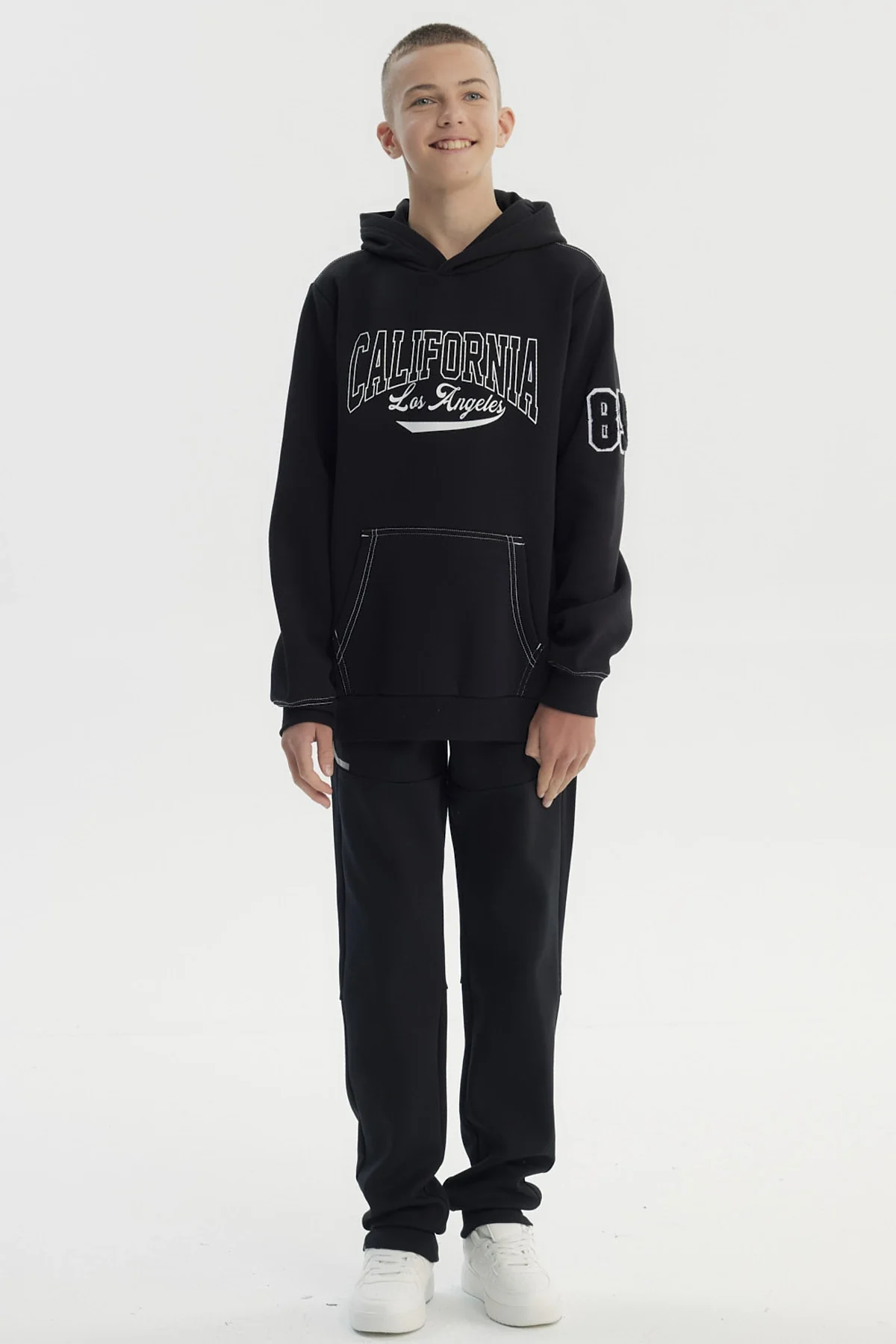 Polerón Niño Slim Negro - Image 4