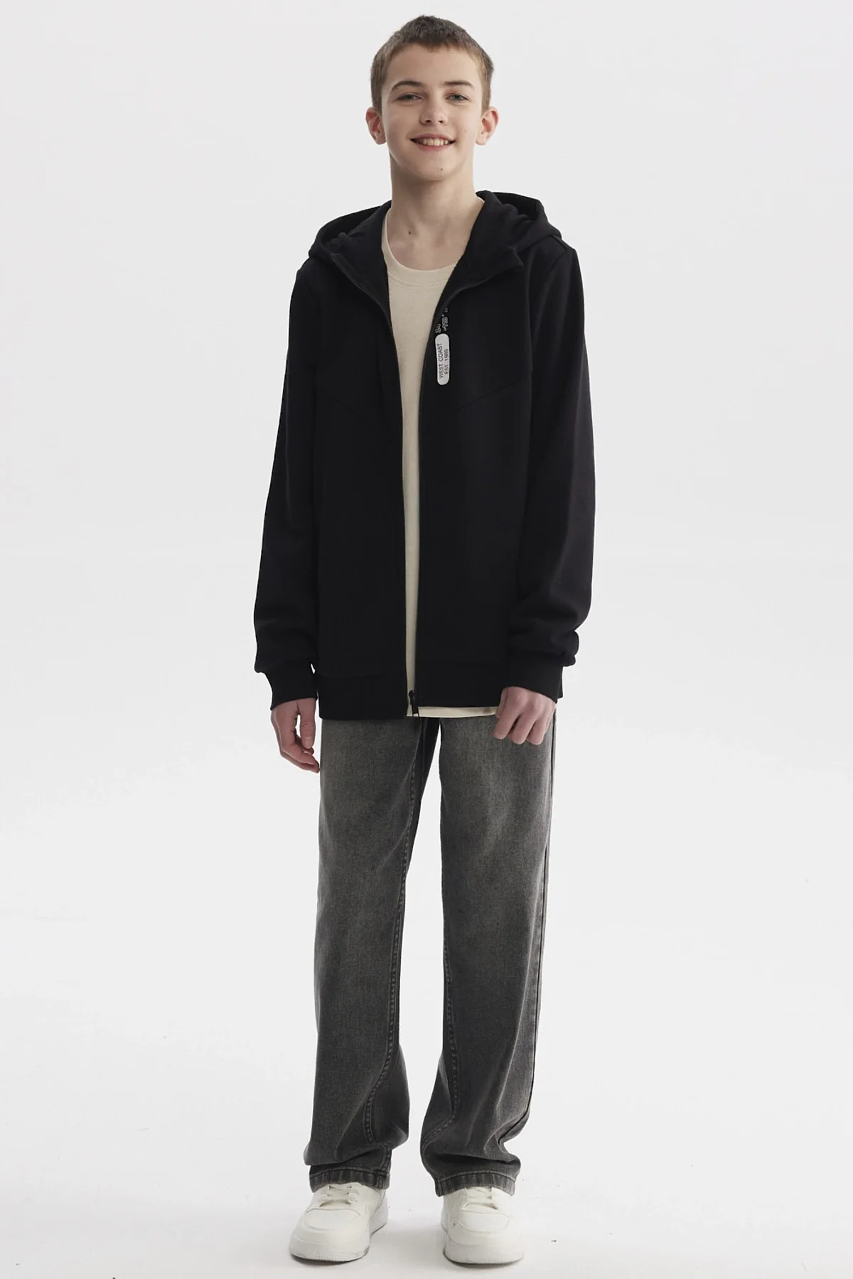 Polerón Niño Slim Negro - Image 4