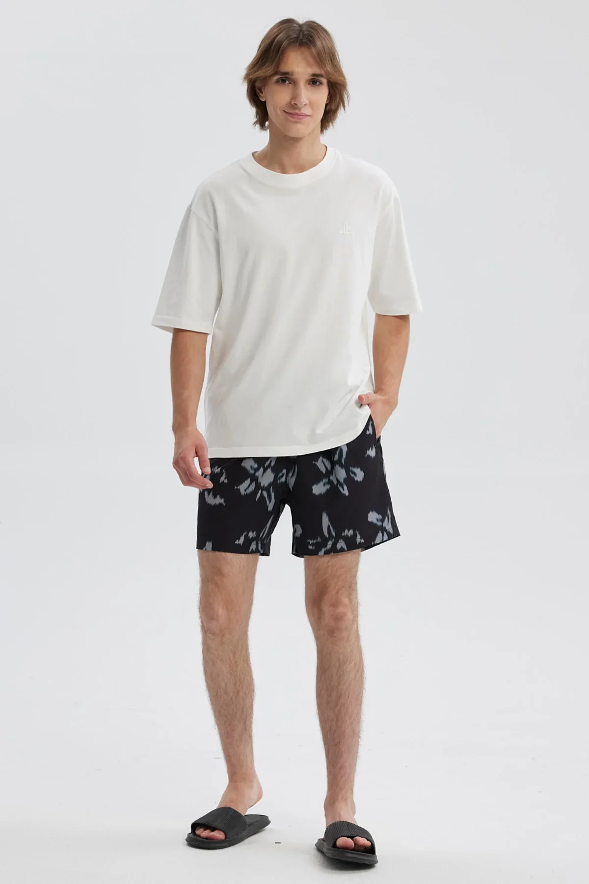 Short de Baño Hombre Full Print Negro - Image 4