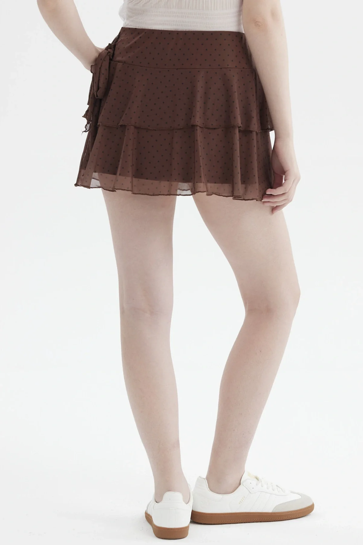 Short Mujer Vuelos Con Lazo Café Oscuro - Image 3