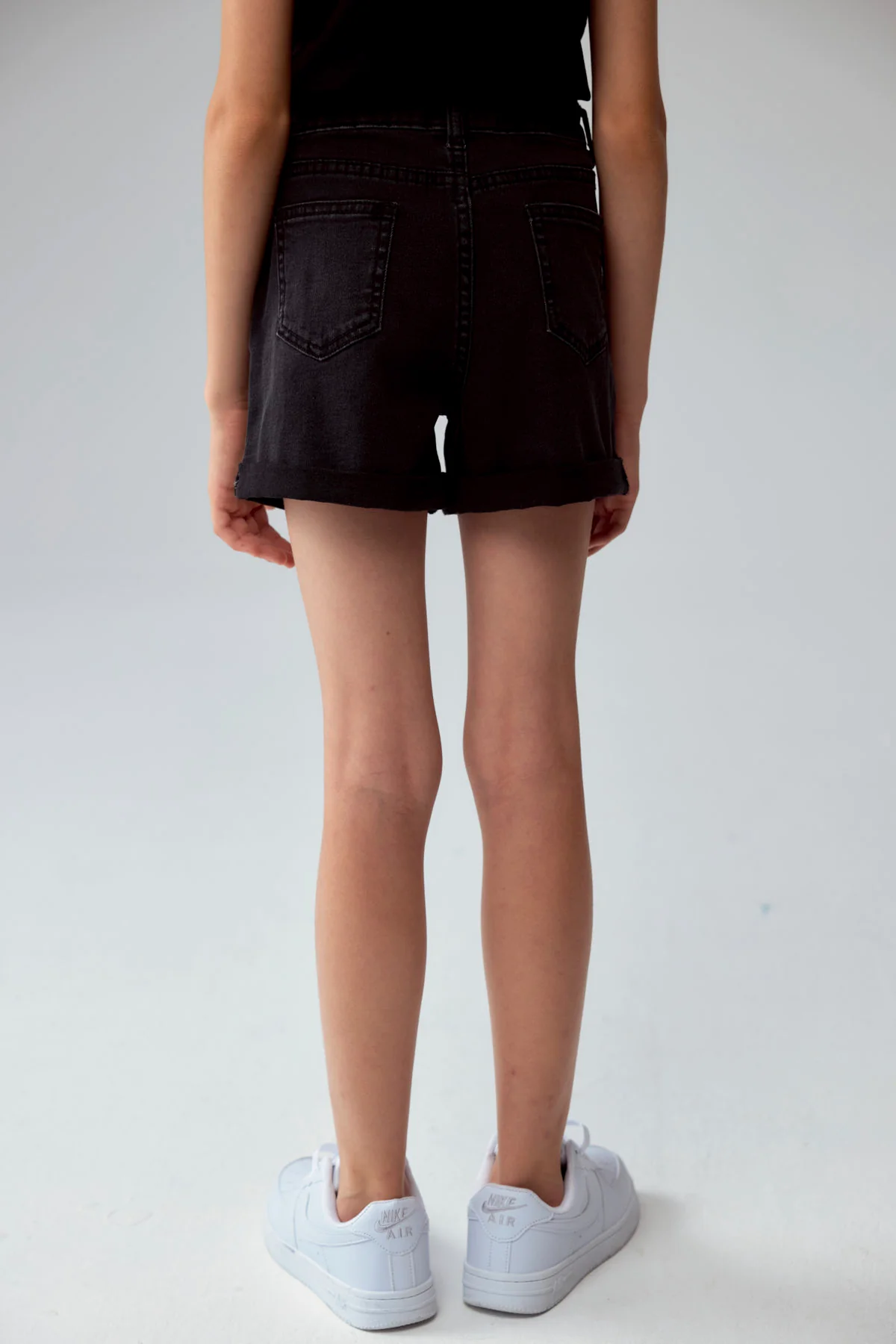 Short Niña Básico Denim Negro - Image 3