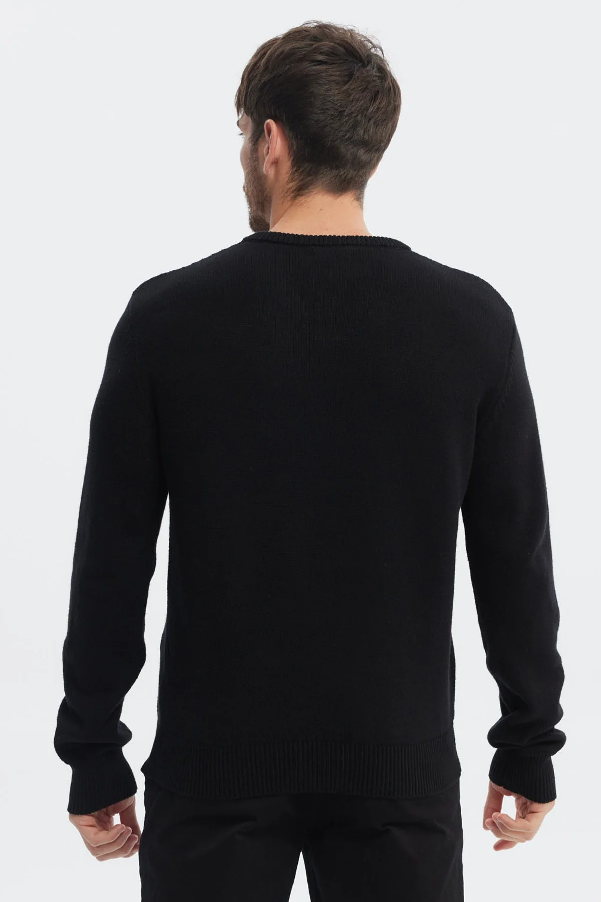 Sweater Hombre Básico Negro - Image 3