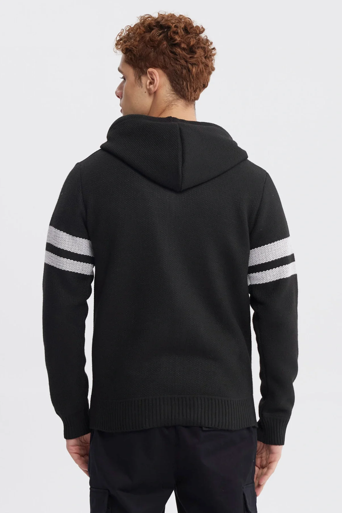 Sweater Hombre Slim Juvenil Negro - Image 3