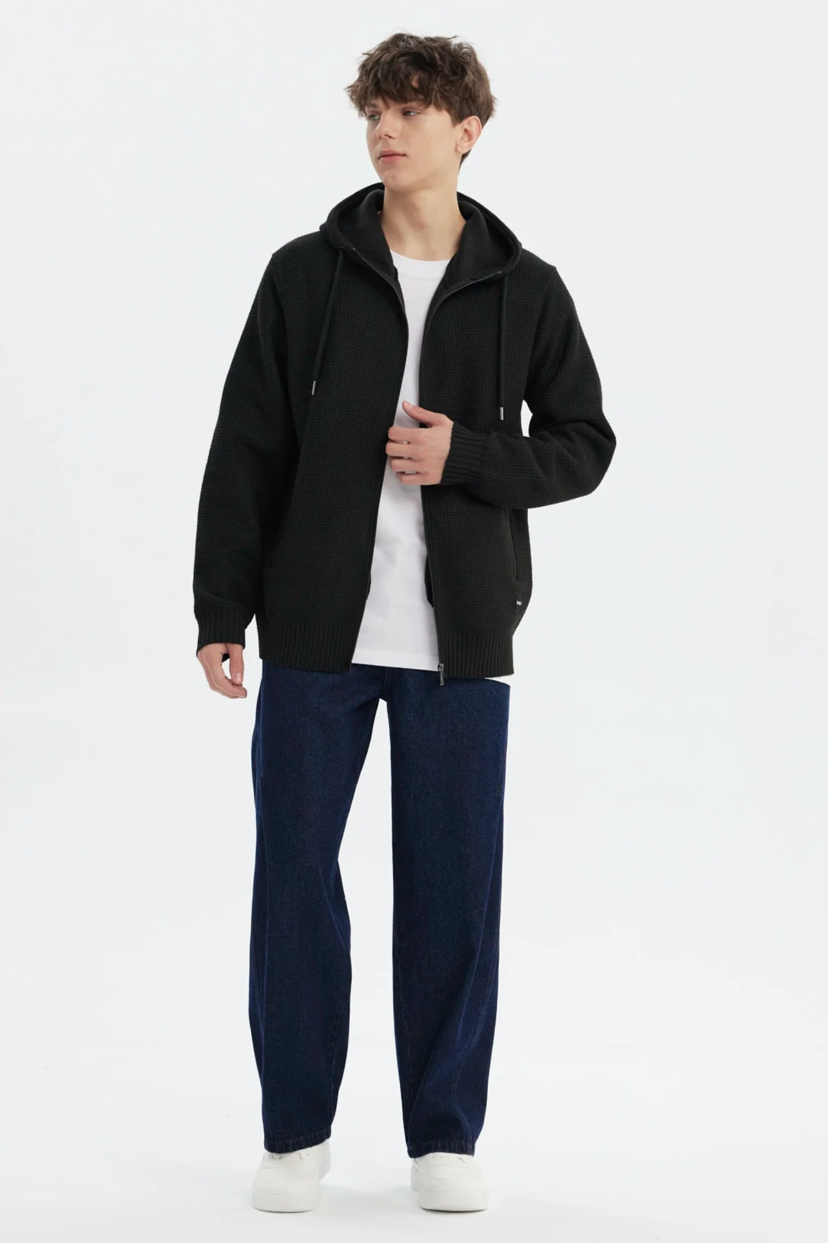 Sweater Hombre Slim Negro - Image 4