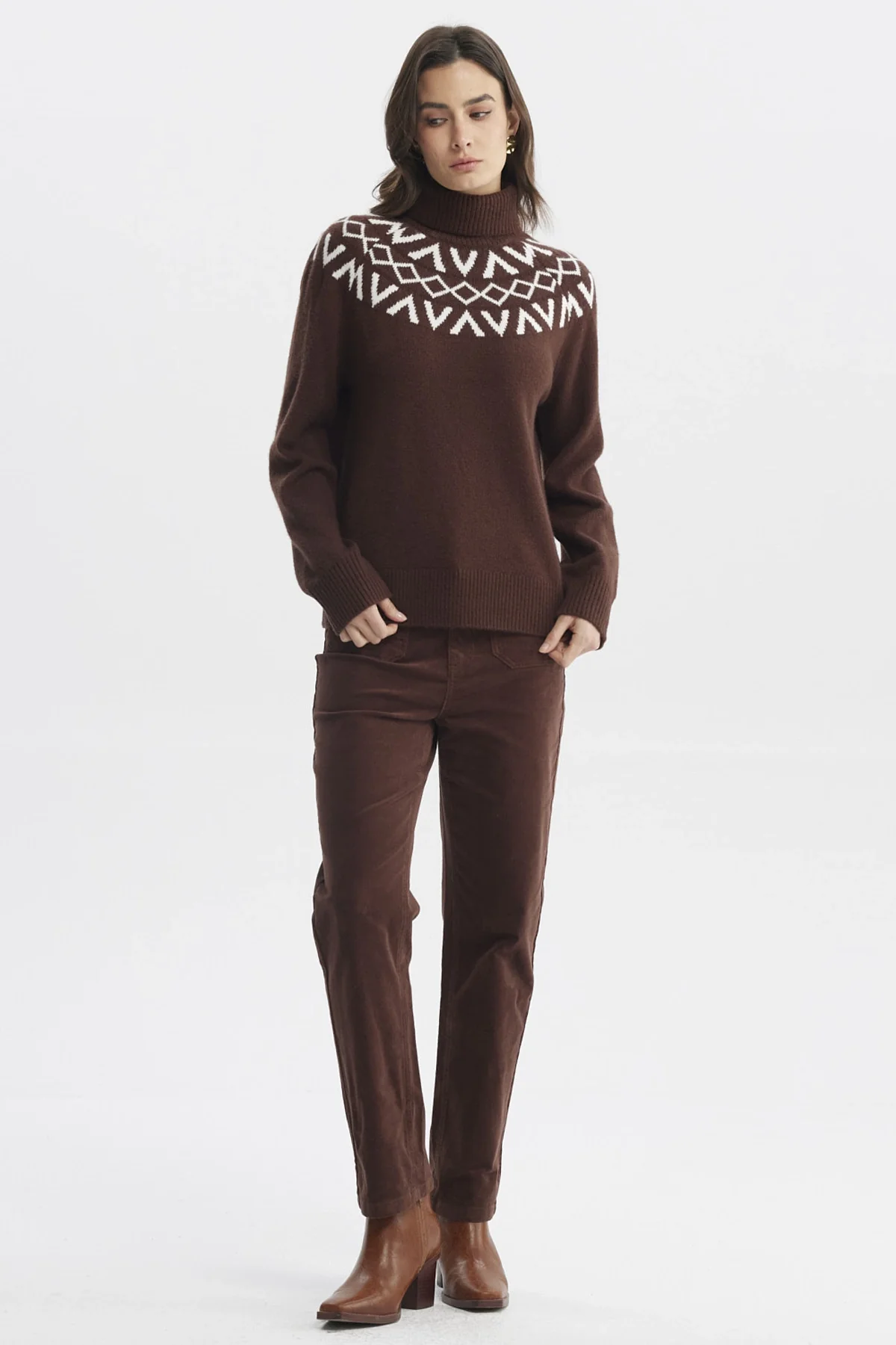 Sweater Mujer Ajustado Café - Image 4