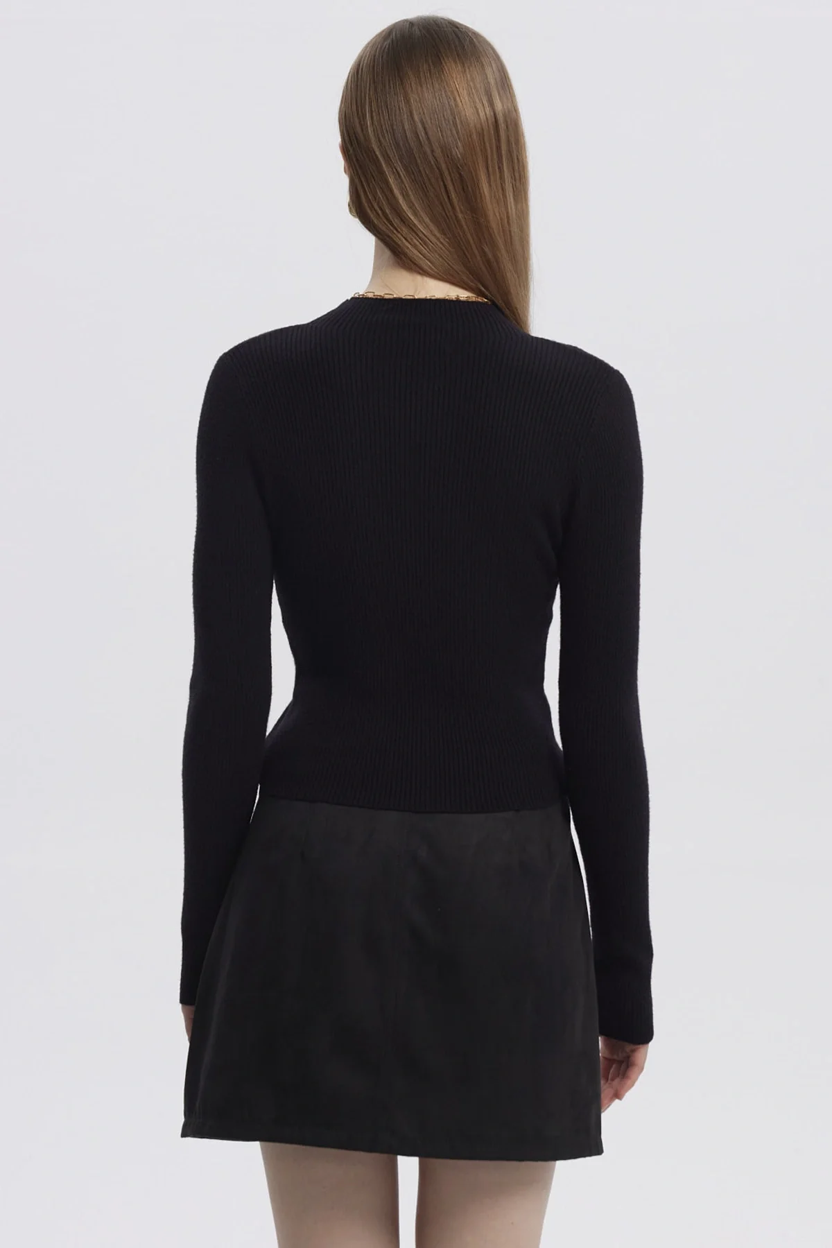 Sweater Mujer Ajustado Negro - Image 3