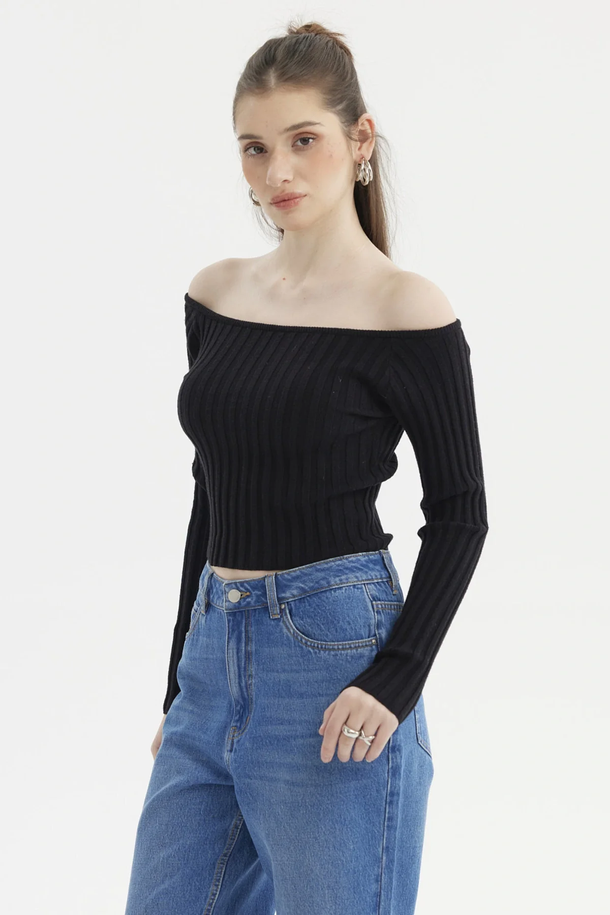 Sweater Mujer Bardot Crop Negro - Image 3
