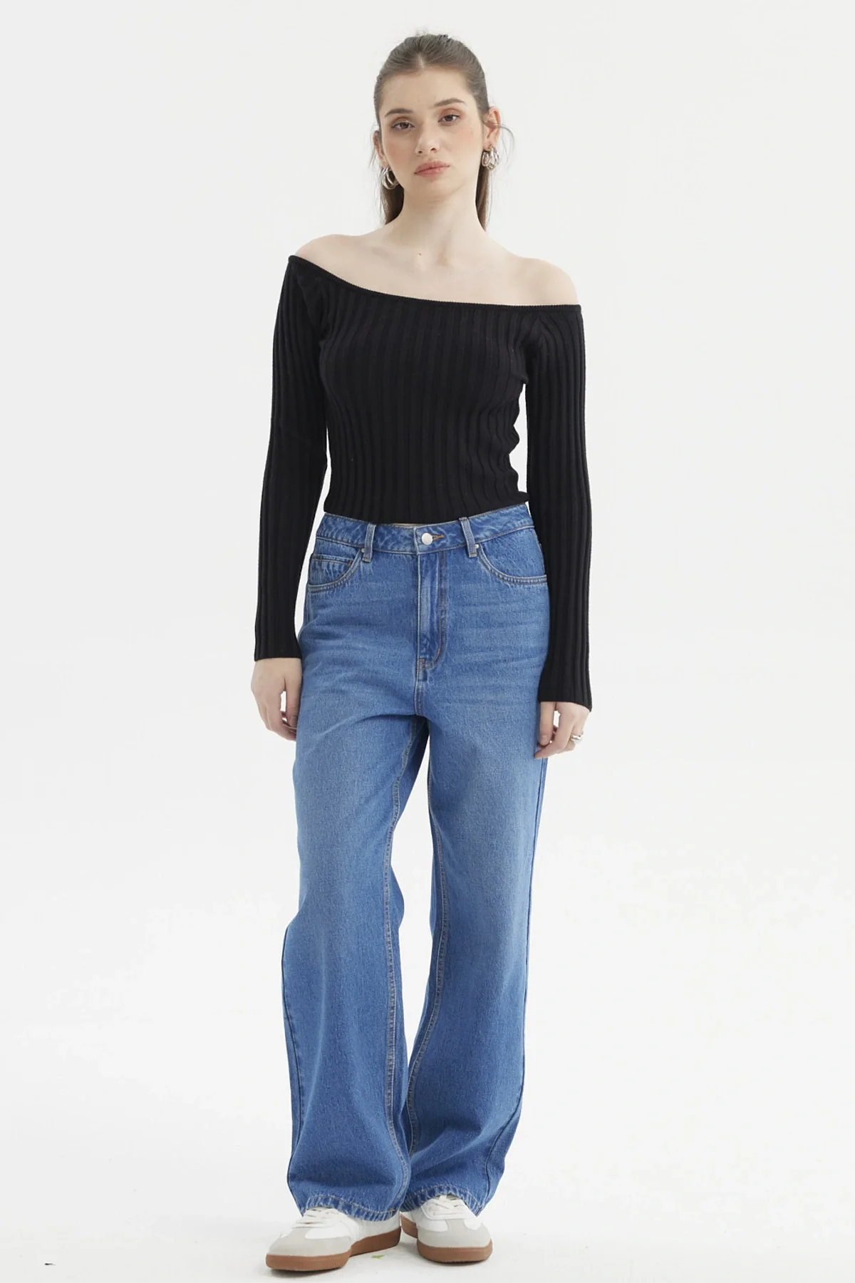 Sweater Mujer Bardot Crop Negro - Image 4
