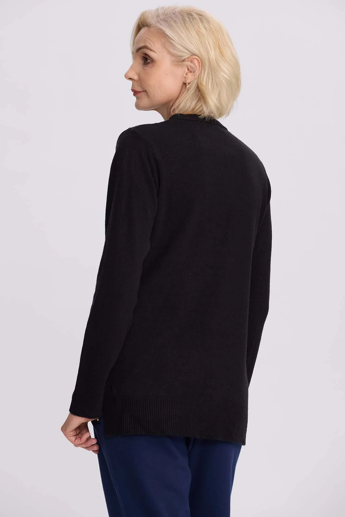 Sweater Mujer Cerrado Negro - Image 3