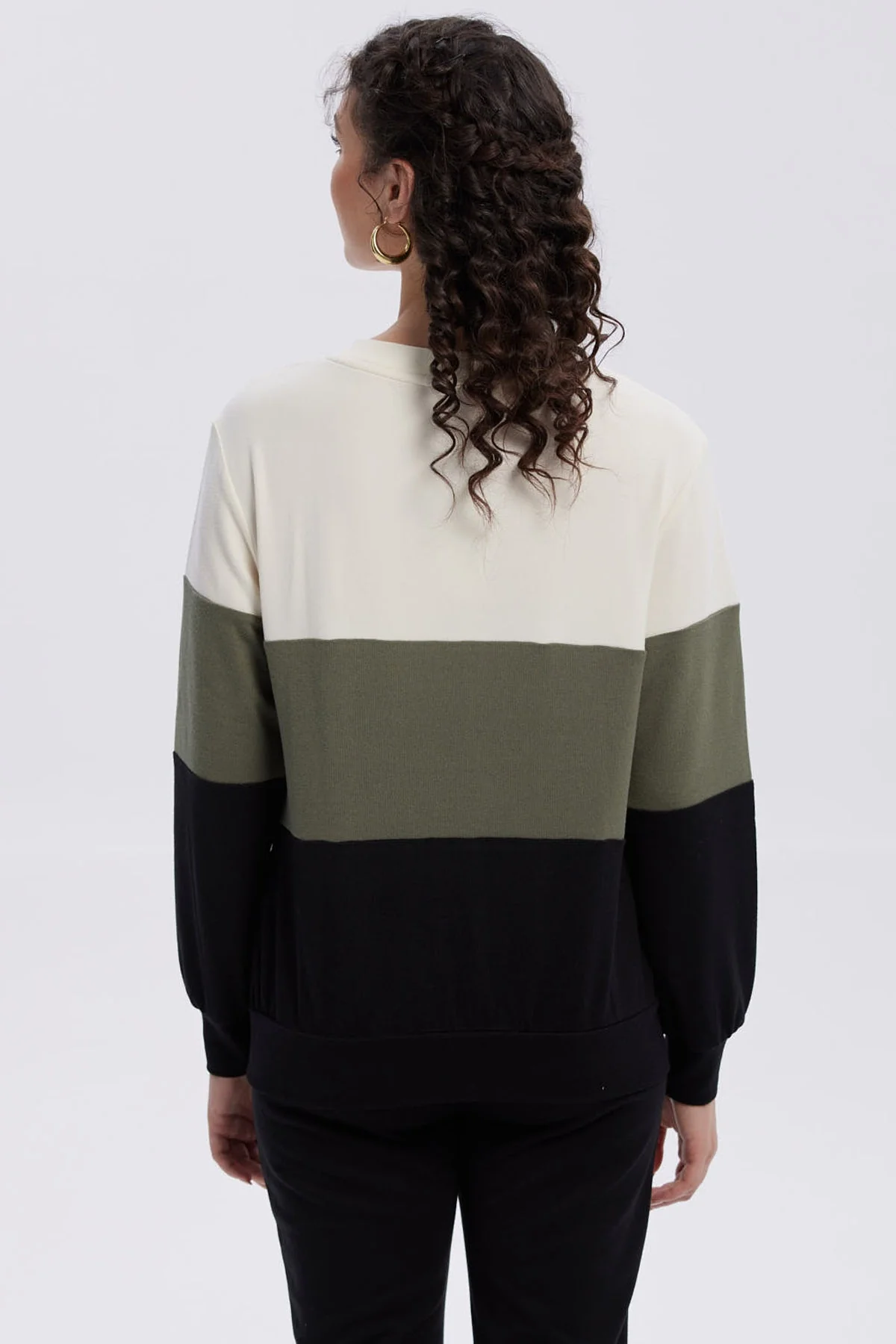 Sweater Mujer En Bloque Verde Militar - Image 3