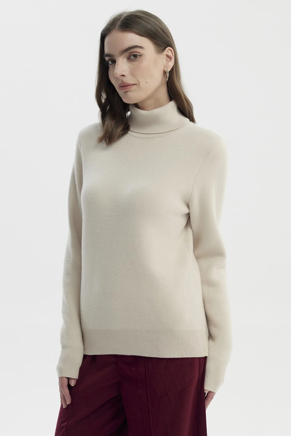 Sweater Mujer Slim Cuello Alto Beige - Image 2