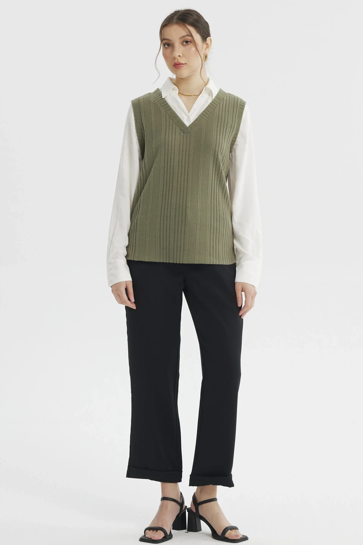 Sweater Mujer Vuelo Verde Olivo - Image 4